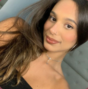 Sara Paranhos